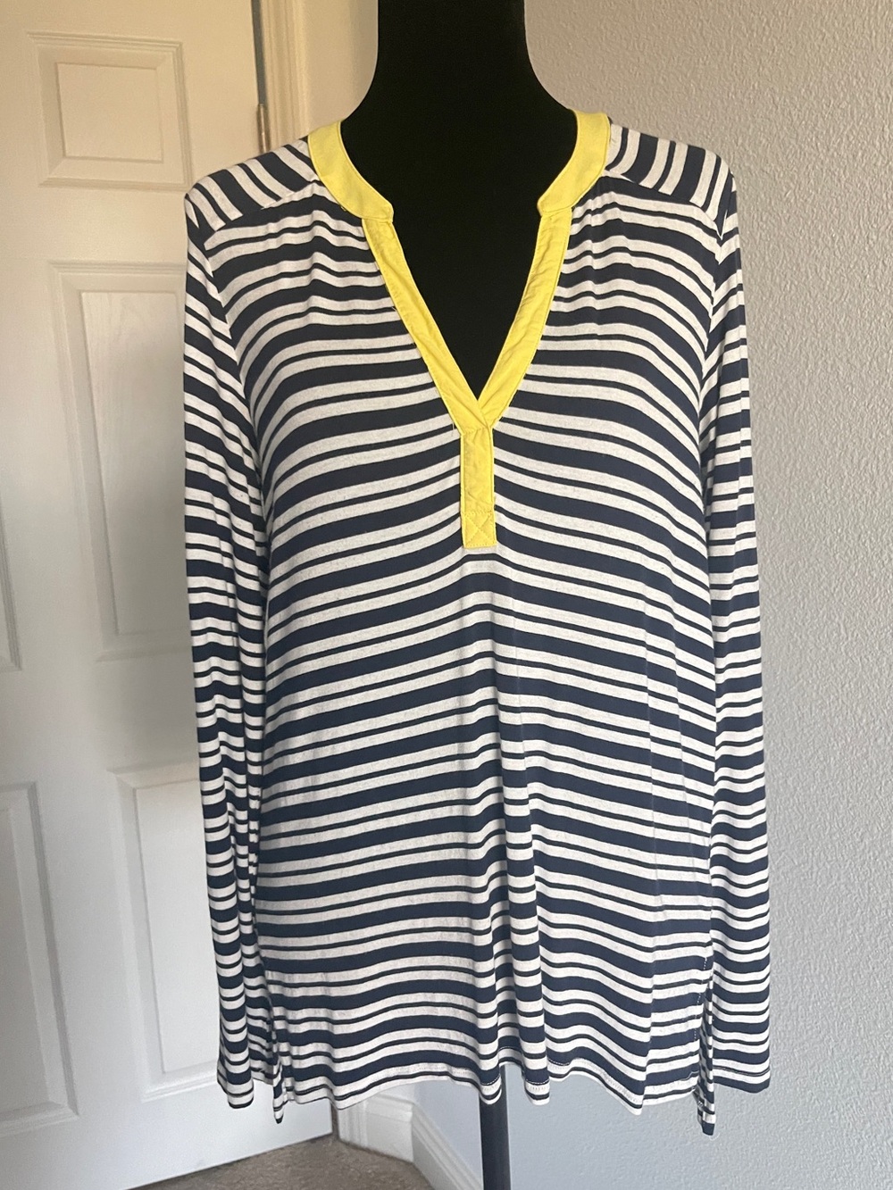 NWOT Ella Moss Navy & White Striped  Top with Yellow Trim.